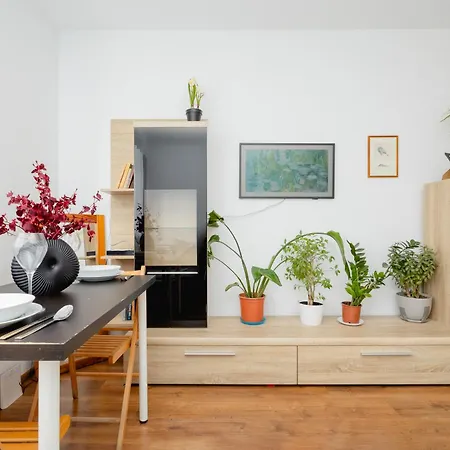 Lejlighed In The Business Center By Renters Warszawa
