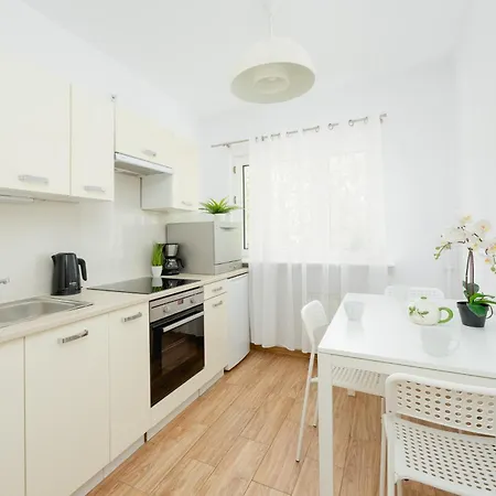 Lejlighed In The Business Center By Renters